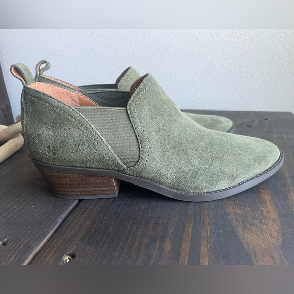 LUCKY BRAND BOOTS - Picture 12 of 12